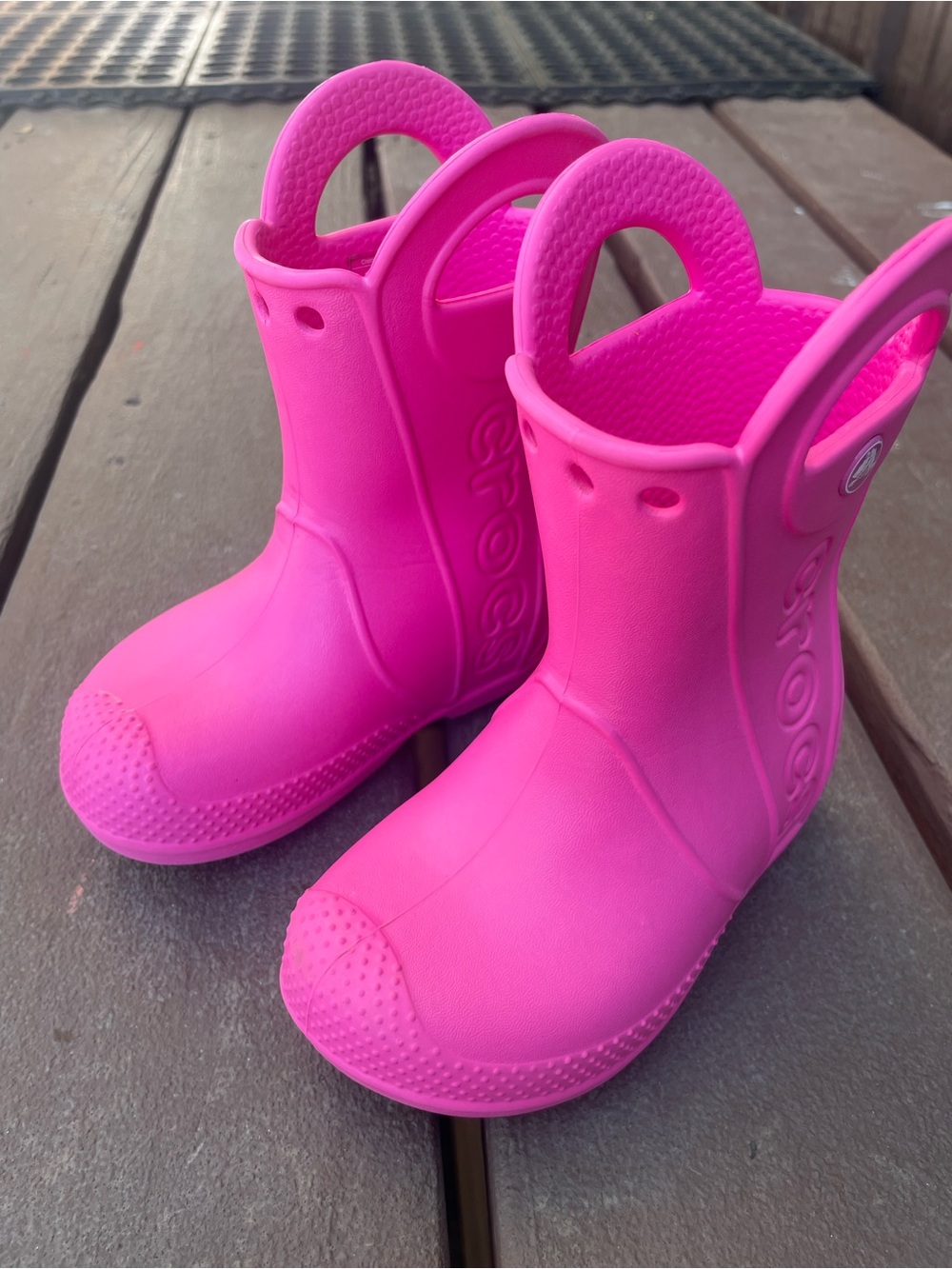 CROCS Toddler 7  Bright Pink Handle Rain Boots